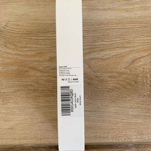 NIB Selfie Stick-Bluet Model 1036